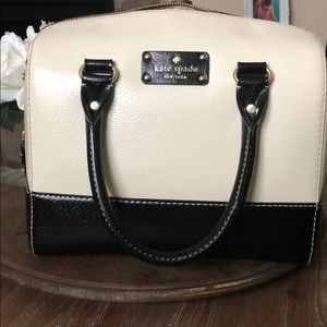 Kate Spade; cream & black purse w/ shoulder strap